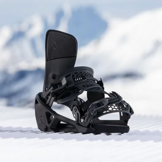 Supermatic Snowboard First Fixations universelles, à Double entrée, automatiques Noir 2025 L (EU 41.5 - 44.0 / UK 7.5 - 9.5)