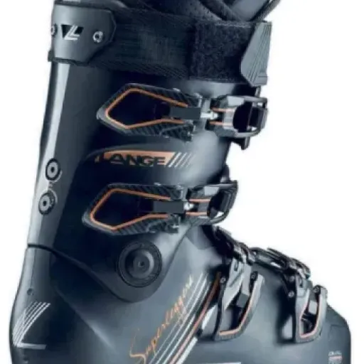 Test Lange RX Superleggera W : des chaussures de ski légères mais bien rigides pour skieuses qui envoient