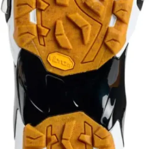 Test Burton Highshot X Step On Wide : des boots puissantes mais pas pour tout le monde